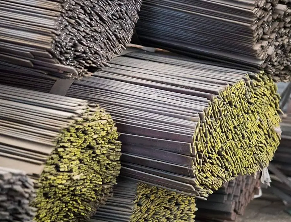 Bundles of flat and solid bar